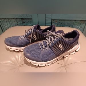 On Cloud Tec Men's Running Shoes